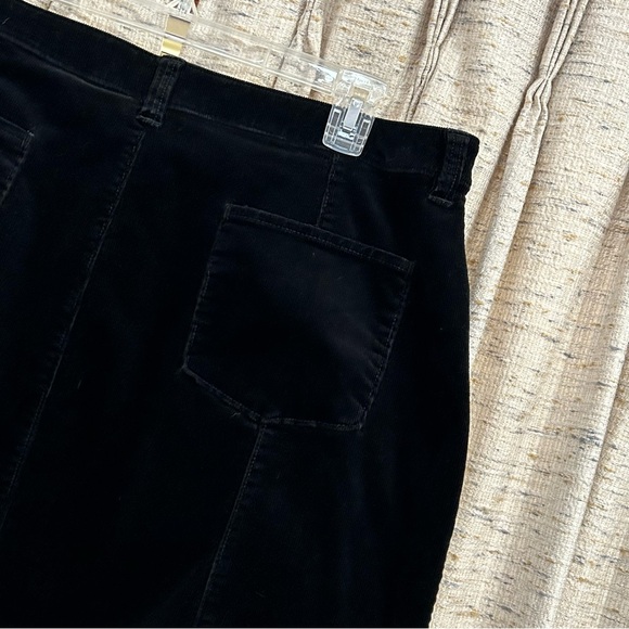 Woolrich Black Corduroy Skirt - 14 - Picture 6 of 6